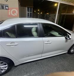 تۆیۆتا کۆرۆلا